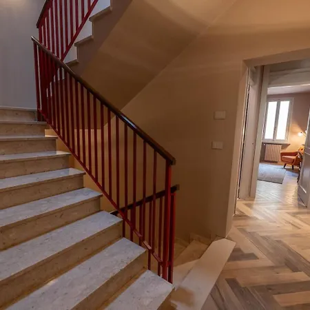 Numero Tredici בית נופש *